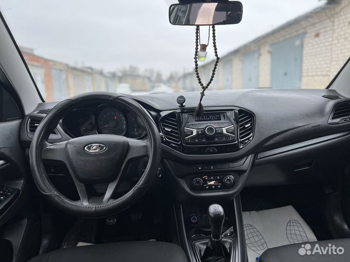 LADA Vesta 1.6 МТ, 2017, 140 000 км
