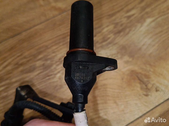 Датчик положения коленвала Kia rio/solaris