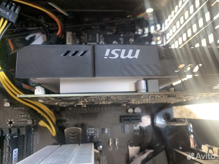 Видеокарта Radeon rx 560 4GB