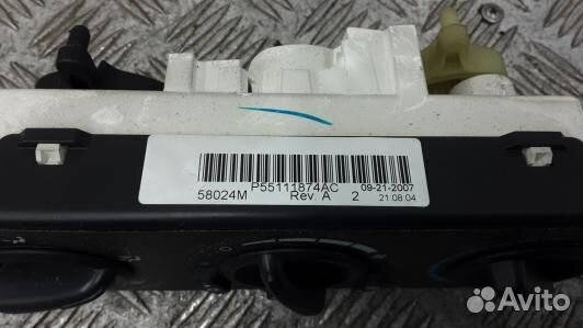 Блок управления печки и климат-контроля dodge cali