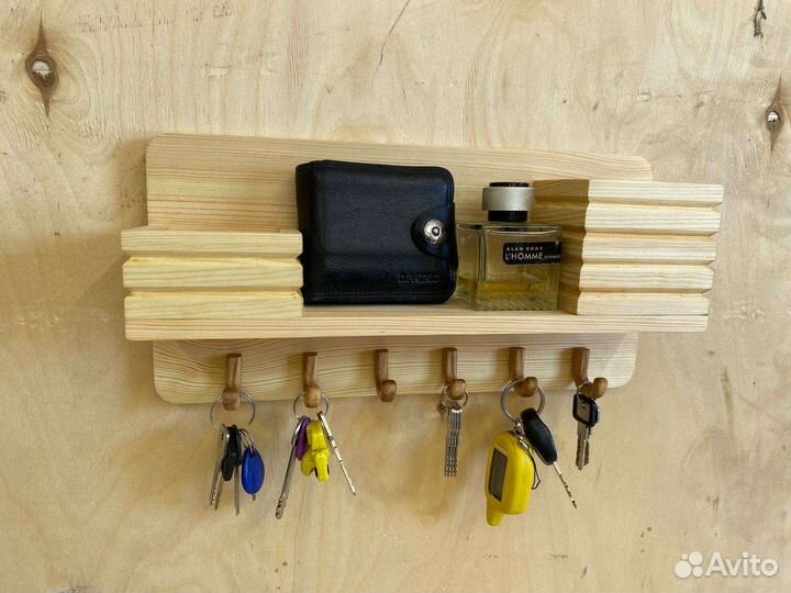 Ключница настенная из дерева