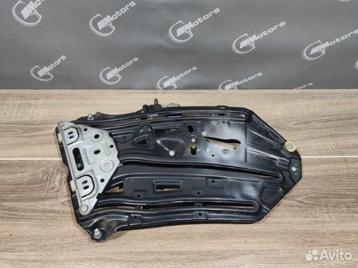 Привод стеклоподъемника с мотором задний Bmw 330Ci