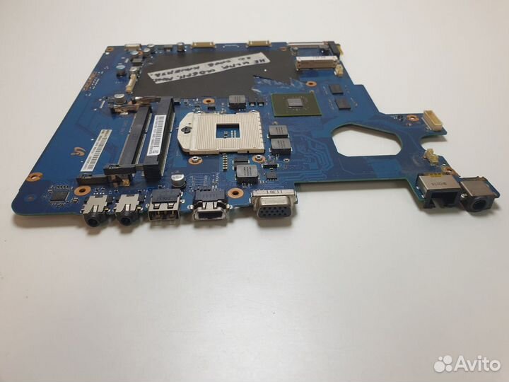 Материнская плата Samsung NP300V5A неисправная