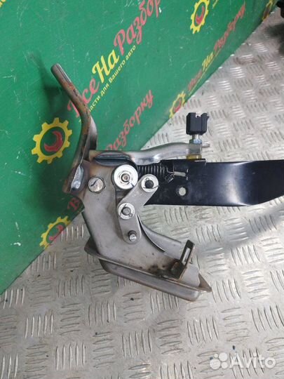 Педаль тормоза Hyundai Grand Starex МИКРОАВТОБУС