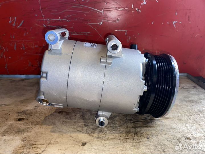 Компрессор кондиционера Ford Focus III iqdb