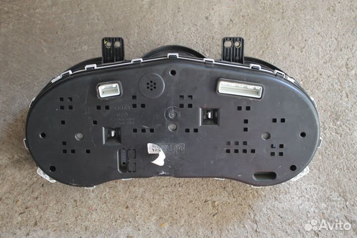 Kia Rio 3 1.4 АКПП панель приборов