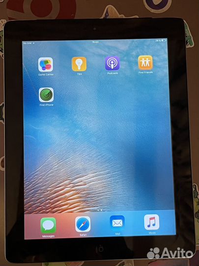 iPad 2 (64GB) WI-FI + SIM (Ios 9.3.5)