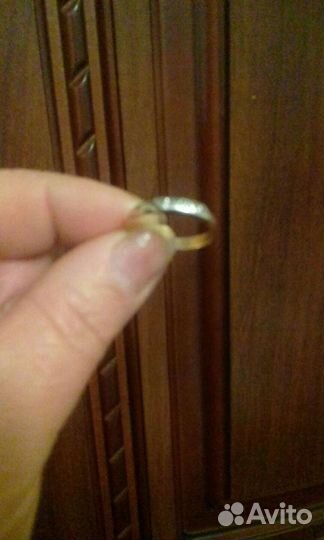 Обручальное кольцо **