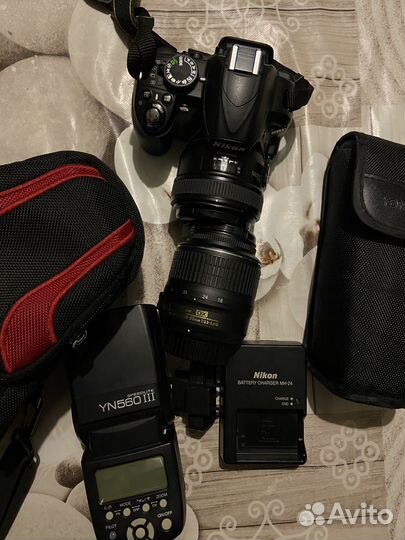 Фотоаппарат б/у nikon d3100