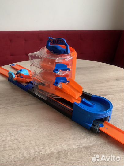 Hot Wheels Автомобильная трасса GBF95