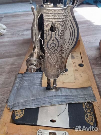 Швейная машинка