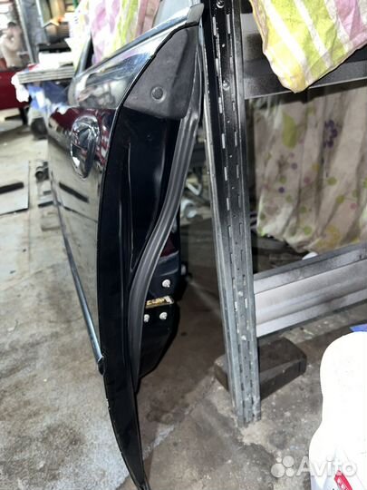 Дверь передняя левая Subaru Legacy BL/BP B13