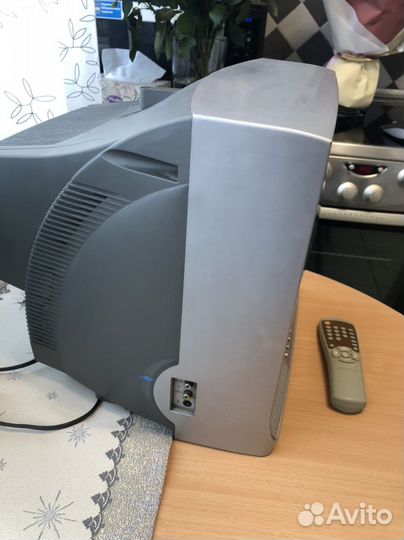 Телевизор samsung 14’