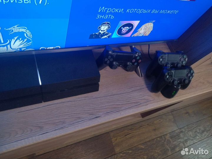 Продам ps4 500gb