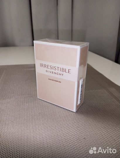 Парфюмированная вода Givenchy Irresistible 50 мл