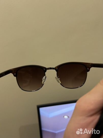 Солнцезащитные очки