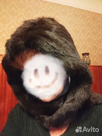 Съёмный капор-капюшон с шарфом из вязаного меха