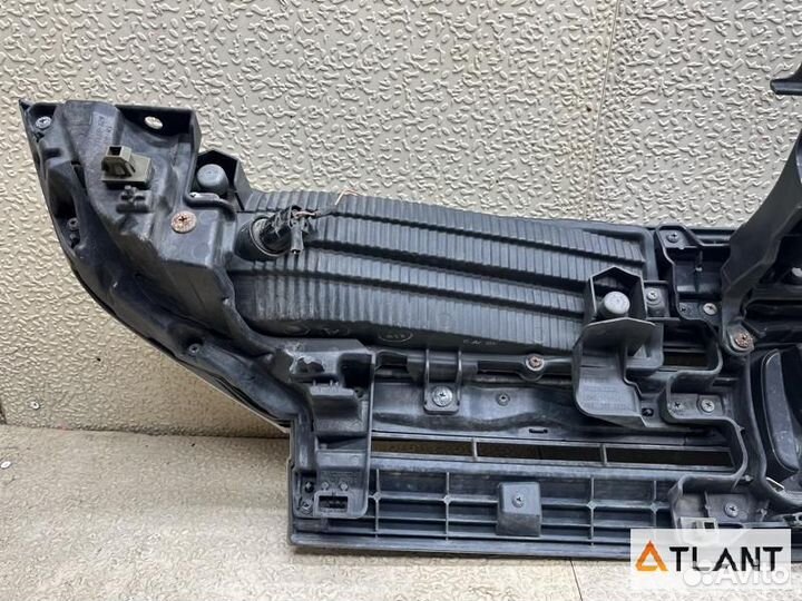 Решетка радиатора honda stepwgn