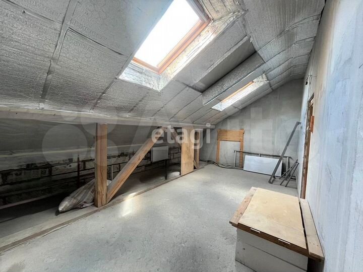 Таунхаус 230 м² на участке 2,3 сот.