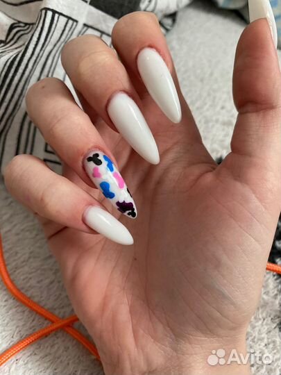 Маникюр на дому