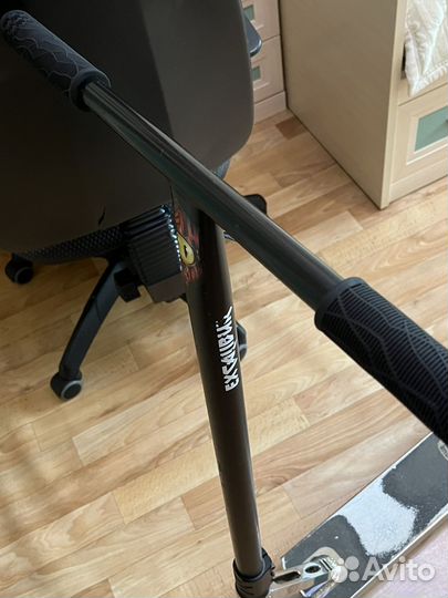 Трюковой самокат Tech Team Excalibur