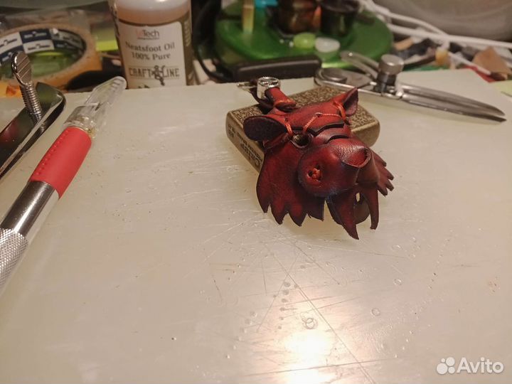 Кожаный брелок. Маска тигра. Натуральная кожа