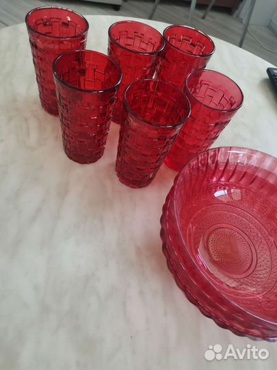 Комплект Бокалы 6шт и Салатники 3шт красное стекло