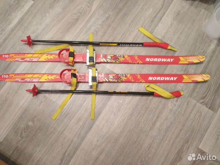 Продам лыжи