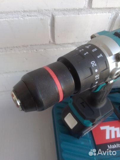 Шуруповерт makita очень мощный