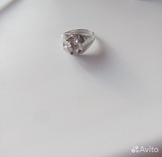 Продам кольцо