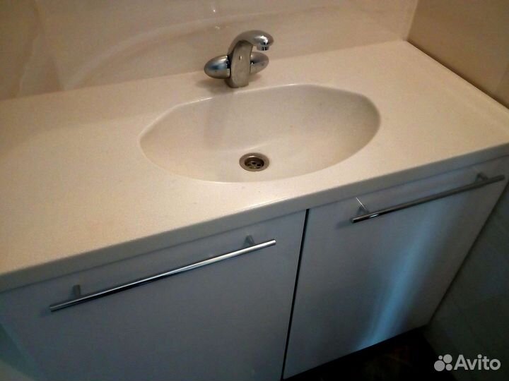 Столешница с раковиной