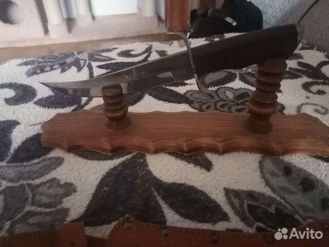 Нож подарочный с подставкой