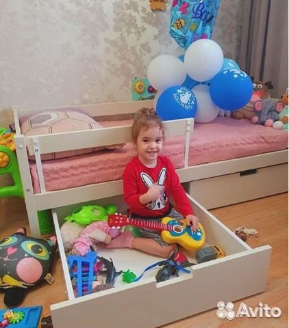 Детская деревянная кровать-тахта