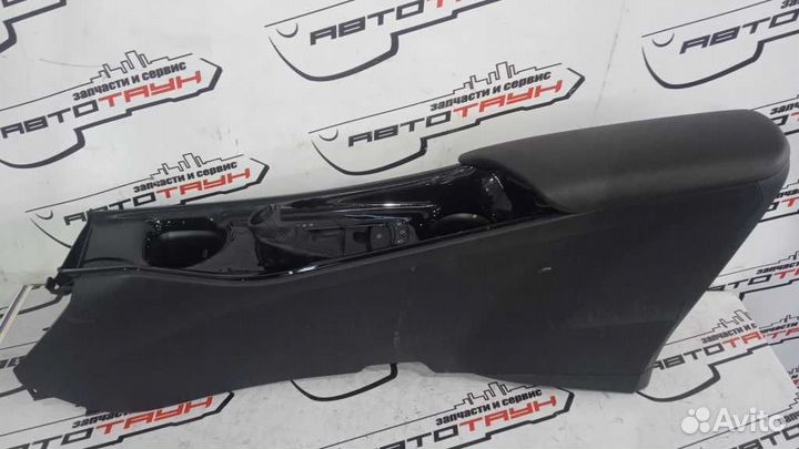 Подлокотник toyota C-HR maxh10 NGX10 NGX50 ZGX10 Z