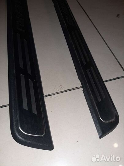 Накладка порога Субару Импреза GH 2008-2012г.в