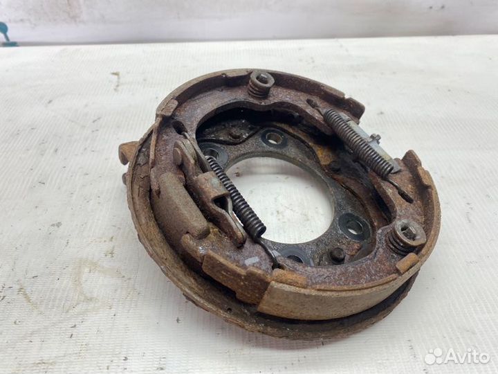 Механизм ручного тормоза задний правый Kia Ceed