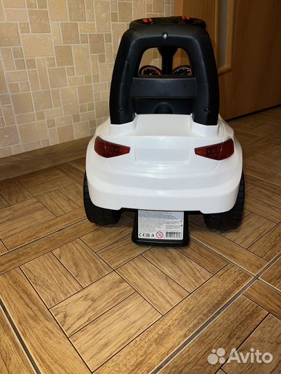 Детская машинка толокар каталка