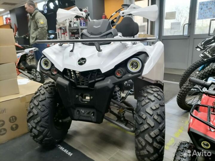Квадроцикл Gladiator F200 Lux