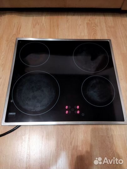 Варочная панель zanussi ZKT621LX