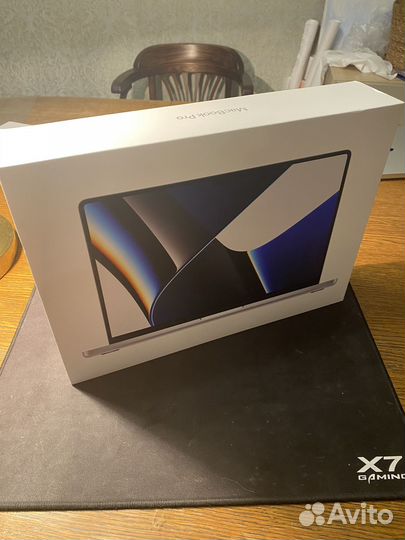 Macbook pro 14 m1 pro (16гб озу / 512гб ssd)