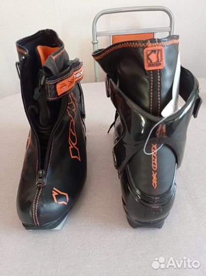 Лыжные ботинки yoko skate