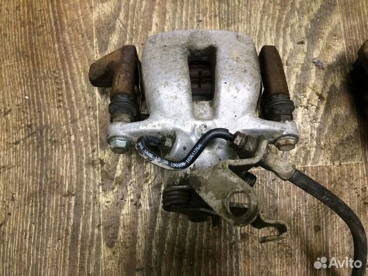 Суппорт тормозной задний VAG Octavia a5, Golf 5