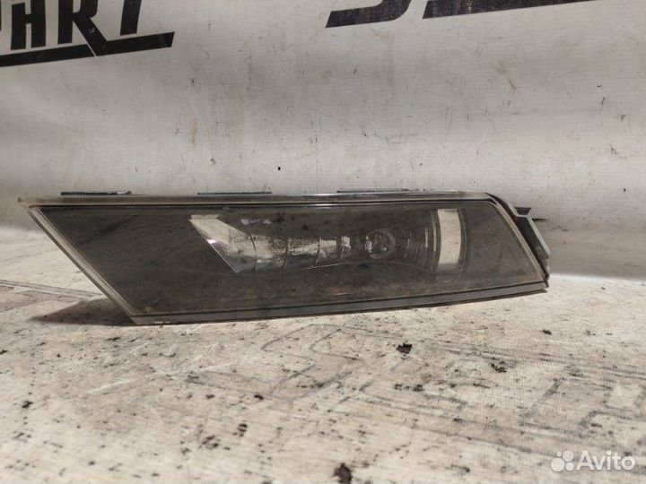 Фара противотуманная передняя левая Skoda Superb