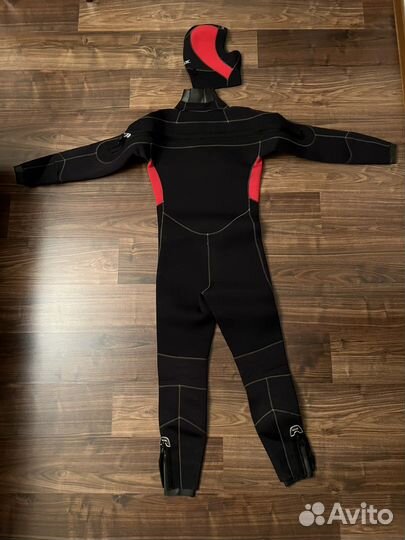 Полусухой гидрокостюм для дайвинга seac S.DRY HD