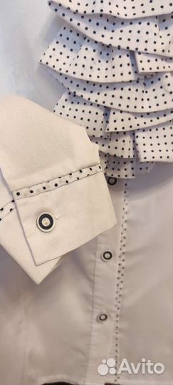 Блуза с жабо. Рост примерно 146-152