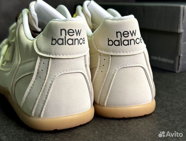 Кроссовки New Balance Miu Miu