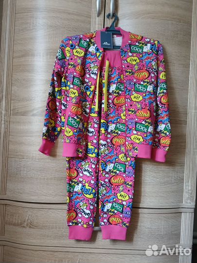 Костюмы фирмы Deloras