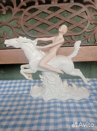 Фарфоровые статуэтки германия