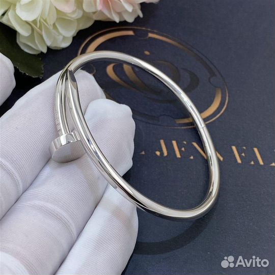 Браслет Cartier Juste un Clou из белого золота