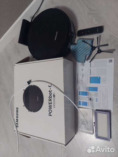 Робот пылесос samsung Powerbot-E VR5000